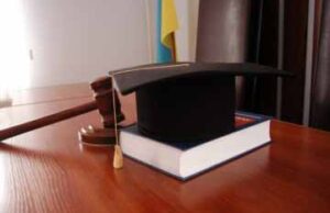 Прокуратура в суді обіграла «квартирну мафію» Нововолинська Прокуратура в суді обіграла «квартирну мафію» Нововолинська