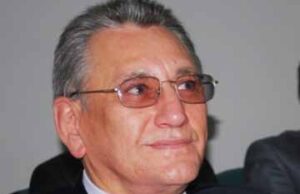 Нардеп Євген Мельник: “Стоїмо до перемоги!” Нардеп Євген Мельник: "Стоїмо до перемоги!"