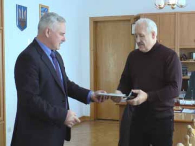 Валерія Курстака відзначили подякою голови Волинської ОДА Валерія Курстака відзначили подякою голови Волинської ОДА