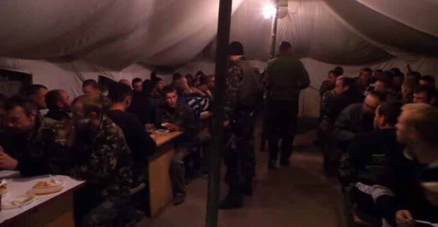 Звільнені з полону бійці 51-ої (відео) Звільнені з полону бійці 51-ої (відео)