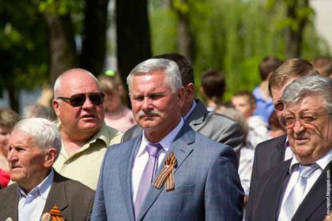 Сапожніков відновив сквер НКВД, зате закрив Музей Помаранчевої революції, – Бідзюра Сапожніков відновив сквер НКВД