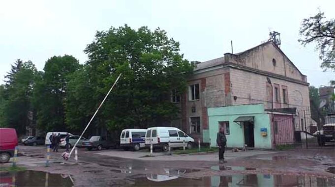 Розкрадена шахта: розтягти та поділити Розкрадена шахта: розтягти та поділити