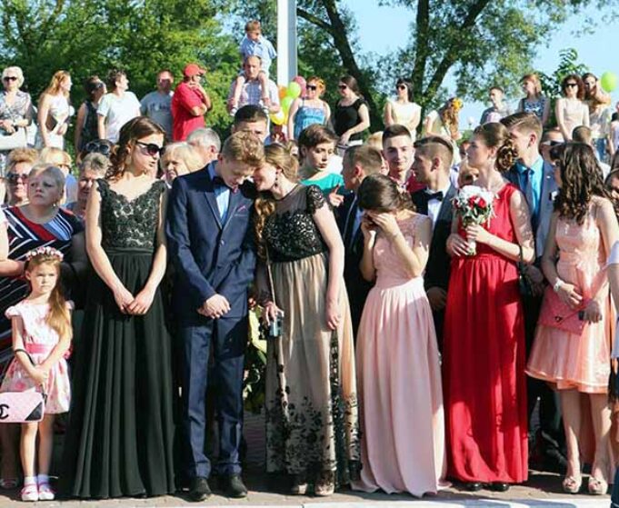 Свято випускників (відео) Свято випускників (відео)