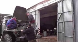 Заввідділенням урології Нововолинської міської лікарні Олег Шипелик: “Це не «пташиний» грип. Це – війна”. Заввідділенням урології Нововолинської міської лікарні Олег Шипелик: "Це не «пташиний» грип. Це – війна".