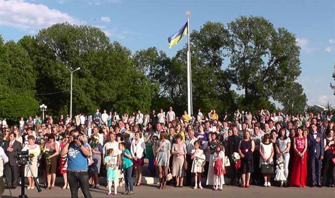 У Нововолинську свято випускників У Нововолинську свято випускників
