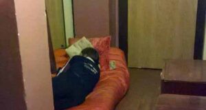 Потрібно допомогти переселенці зі Сходу Лєні, яка нещодавно пережила величезний стрес Потрібно допомогти переселенці зі Сходу Лєні