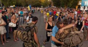 Зранку у Володимир приїдуть бійці, яких тримали в СІЗО Зранку у Володимир приїдуть бійці