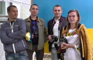День Незалежності в Нововолинську: “Фото патріота”, ярмарка і молебень (відео) День Незалежності в Нововолинську: "Фото патріота"