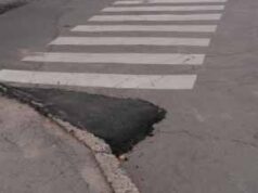 Не для зручності, а для годиться: У Нововолинську понизили тротуари. ФОТО Не для зручності