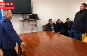 У ДП»Волиньвугіля» шахтарі вимагають зарплат (ВІДЕО) У ДП»Волиньвугіля» шахтарі вимагають зарплат (ВІДЕО)