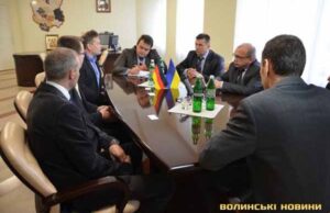 Перший сміттєпереробний екологічний завод мають збудувати у Нововолинську уже в 2016-му році Перший сміттєпереробний екологічний завод мають збудувати у Нововолинську уже в 2016-му році