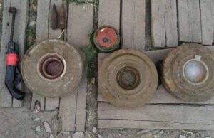 На Волині СБУ виявила схованку з боєприпасами у гаражному кооперативі На Волині СБУ виявила схованку з боєприпасами у гаражному кооперативі