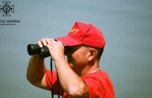 Рятувальники провели навчання з порятунку людей на воді