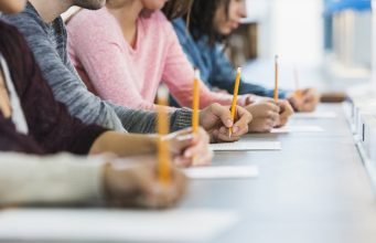 Шестеро випускників Нововолинських ліцеїв склали національний мультипредметний тест на 200 балів Шестеро-випускників-Нововолинських-ліцеїв-склали-національний-мультипредметний-тест-на-200-балів