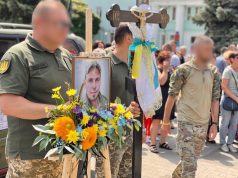 Нововолинська громада назавжди попрощалася із Захисником Антоном Криловим Нововолинська-громада-назавжди-попрощалася-із-Захисником-Антоном-Криловим