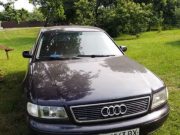 Продам audi A8 D2 3.7 газ-бензин