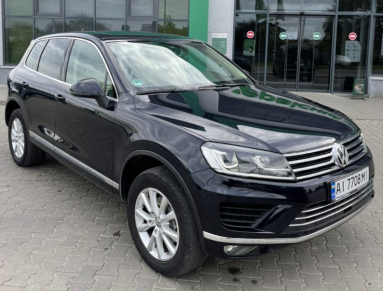 Продам Volkswagen Touareg 2015