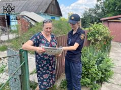 Фахівці ДСНС провели роз’яснювальну роботу з мешканцями району