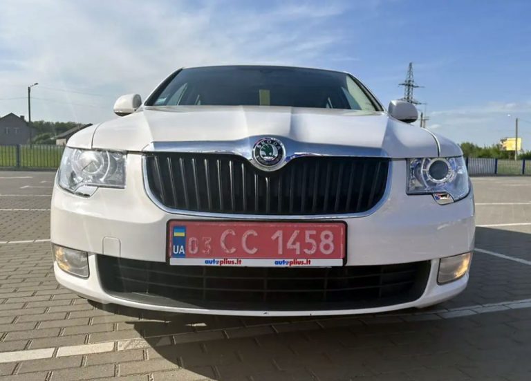 Продам Skoda Superb 2012