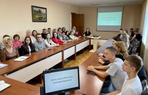 День молодіжного самоврядування: ліцеїсти та студенти попрацювали у виконавчому комітеті Нововолинської міської ради День-молодіжного-самоврядування:-ліцеїсти-та-студенти-попрацювали-у-виконавчому-комітеті-Нововолинської-міської-ради