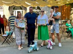 «Забіг у повзунках»: у Нововолинську змагалися наймолодші мешканці (відео) «Забіг-у-повзунках»:-у-Нововолинську-змагалися-наймолодші-мешканці-(відео)