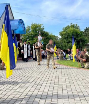 Нововолинська-громада-назавжди-попрощалася-із-Захисником-України