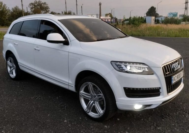 Продам Audi Q7 2011