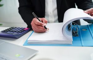 Шукаємо фахівця, який очолить організаційно-виконавчий відділ Шукаємо-фахівця,-який-очолить-організаційно-виконавчий-відділ