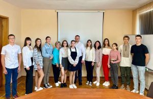 Кращі учні Нововолинських ліцеїв будуть отримувати стипендію міського голови Кращі-учні-Нововолинських-ліцеїв-будуть-отримувати-стипендію-міського-голови