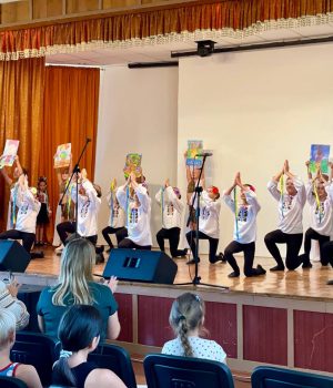 У-Нововолинській-Школі-мистецтв-відбувся-концерт-з-нагоди-Дня-Захисників-і-Захисниць-України-та-Міжнародного.