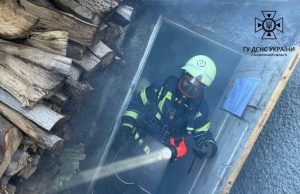 У місті Нововолинськ, відбулися тренування рятувальників в димокамері