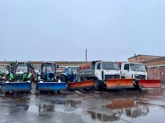 Міський голова оглянув снігоприбиральну техніку ВУКГ Міський-голова-оглянув-снігоприбиральну-техніку-ВУКГ