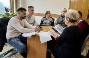 Проєкти рішень позачергової 27-ї сесії депутати опрацювали у комісіях Проєкти-рішень-позачергової-27-ї-сесії-депутати-опрацювали-у-комісіях