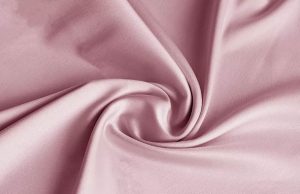 Переваги та недоліки атласної тканини для пошиття постільної білизни Переваги та недоліки атласної тканини для пошиття постільної білизни
