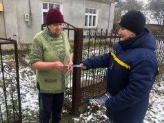 Фахівці ДСНС провели відпрацювання житлового сектору на території Нововолинської громади