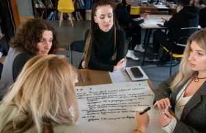 У Нововолинську переселенці разом із постійними жителями громади навчалися бізнес-плануванню