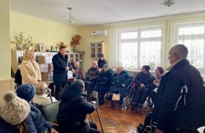 Мужні та завзяті: люди з інвалідністю з Нововолинської громади отримали подарунки Мужні-та-завзяті:-люди-з-інвалідністю-з-Нововолинської-громади-отримали-подарунки