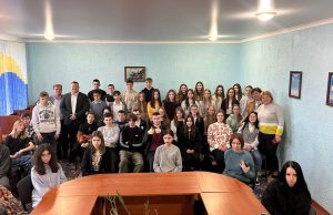 Відкритий діалог: міський голова поспілкувався зі старшокласниками Нововолинського ліцею №2 Відкритий-діалог:-міський-голова-поспілкувався-зі-старшокласниками-Нововолинського-ліцею-№2