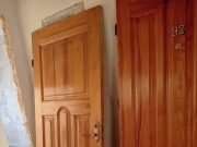 Продам подвійні дерев’яні двері б/у в хорошому стані.