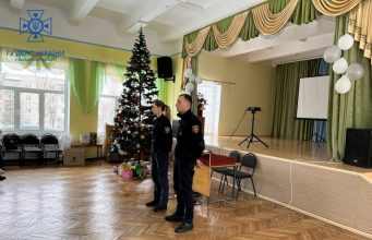 Співробітники Володимирського районного управління черговий «Єдиний урок безпеки» для ліцеїстів Нововолинської громади.