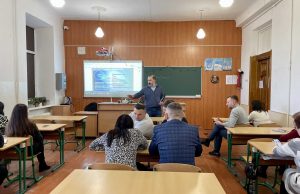 Директори ліцеїв Нововолинської громади відвідали презентацію проєкту “АR BOOK” Директори-ліцеїв-Нововолинської-громади-відвідали-презентацію-проєкту-“Аr-book”