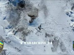 Український коптер таранить російський безпілотник. ВIДЕО Український-коптер-таранить-російський-безпілотник.-ВiДЕО