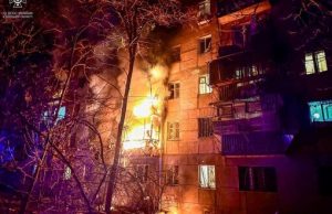 Російські терористи вночі атакували Одесу ударними дронами, є постраждалі. ВІДЕО+ФОТОрепортаж Російські-терористи-вночі-атакували-Одесу-ударними-дронами,-є-постраждалі.-ВІДЕО+ФОТОрепортаж