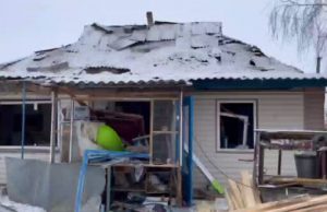 Наслідки падіння уламків російської ракети на Кіровоградщині. ВIДЕО Наслідки-падіння-уламків-російської-ракети-на-Кіровоградщині.-ВiДЕО