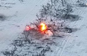 Ураження російської БМД-4М поблизу села Вербове Запорізької області. ВIДЕО Ураження-російської-БМД-4М-поблизу-села-Вербове-Запорізької-області.-ВiДЕО