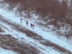 Український FPV-дрон уразив чотирьох російських загарбників. ВIДЕО Український-fpv-дрон-уразив-чотирьох-російських-загарбників.-ВiДЕО