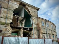 Частина будівлі інфекційної лікарні обвалилася в Одесі. ВІДЕО+ФОТОрепортаж Частина-будівлі-інфекційної-лікарні-обвалилася-в-Одесі.-ВІДЕО+ФОТОрепортаж
