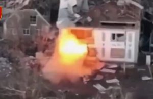 Морпіхи знищили ворожий розрахунок ударних БпЛА на лівобережжі Дніпра. ВIДЕО Морпіхи-знищили-ворожий-розрахунок-ударних-БпЛА-на-лівобережжі-Дніпра.-ВiДЕО