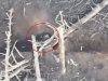 Окупант вкоротив собі віку під час бою на кремінському напрямку. ВIДЕО Окупант-вкоротив-собі-віку-під-час-бою-на-кремінському-напрямку.-ВiДЕО