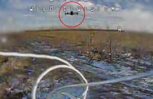 Повітряний бій українського та російського безпілотників. ВIДЕО Повітряний-бій-українського-та-російського-безпілотників.-ВiДЕО